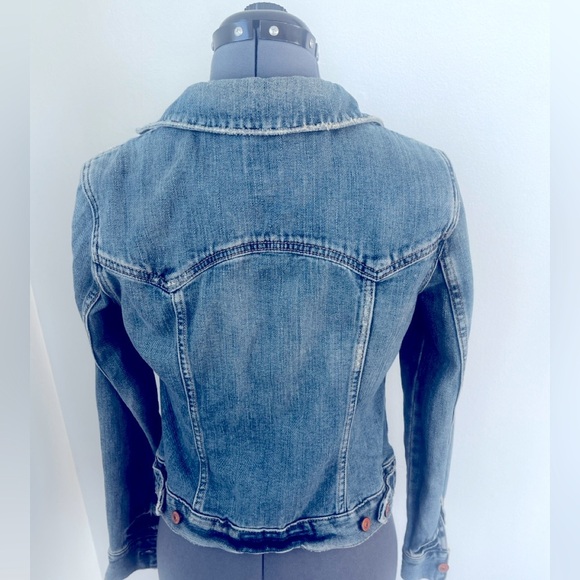 Gap 2011 Vintage Denim Trucker Jacket S Classic Blue Jean Coat Casual Button-Up - Picture 6 of 16